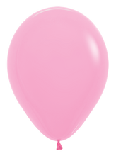 Load image into Gallery viewer, 220369 Fashion Pink 9" Round (50ct)
