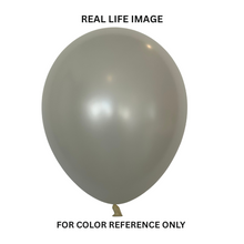 Load image into Gallery viewer, 415215 Silk Oyster White 11" Round (50ct)
