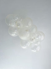 Load image into Gallery viewer, 36014 Tuftex Crystal Clear 36" Round (10ct)
