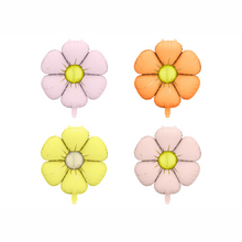 Load image into Gallery viewer, FBZ4 Daisies
