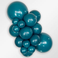 Load image into Gallery viewer, 404561 Fashion Deep Teal 5" Round (50ct)
