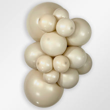 Load image into Gallery viewer, 170787 Fashion White Sand 5" Round (50ct)

