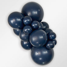 Load image into Gallery viewer, 255330 Fashion Navy 5" Round (50ct)

