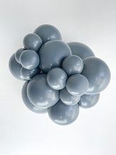 Load image into Gallery viewer, 24080 Tuftex Gray Smoke 24" Round (25ct)
