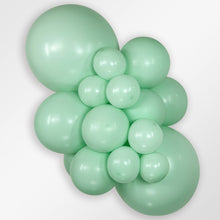 Load image into Gallery viewer, 56176 Pastel Matte Green 36" Round (10ct)
