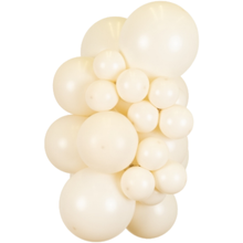 Load image into Gallery viewer, 10580182 Kalisan Retro White 5" Round (50ct)
