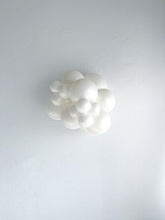 Load image into Gallery viewer, 36037 Tuftex Sugar 36" Round (10ct)
