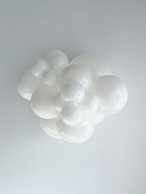 Load image into Gallery viewer, 36008 Tuftex White 36" Round (10ct)
