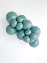 Load image into Gallery viewer, 36066 Tuftex Willow 36" Round (10ct)
