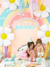 Load image into Gallery viewer, FB65 Daisy
